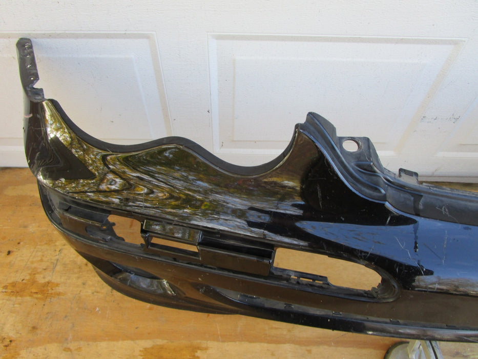 01 02 03 04 05 MERCEDES C-230 FRONT BUMPER COVER OEM