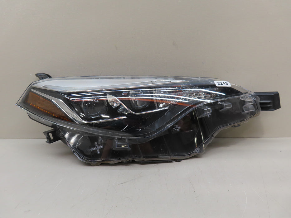 2017-2019 TOYOTA COROLLA FRONT RIGHT PASSENGER SIDE HEADLIGHT OEM