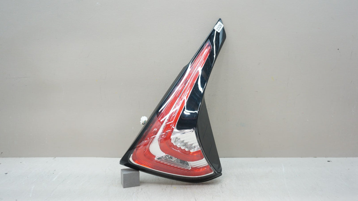 2015-2018 NISSAN MURANO REAR RIGHT PASSENGER SIDE INNER TAIL LIGHT OEM