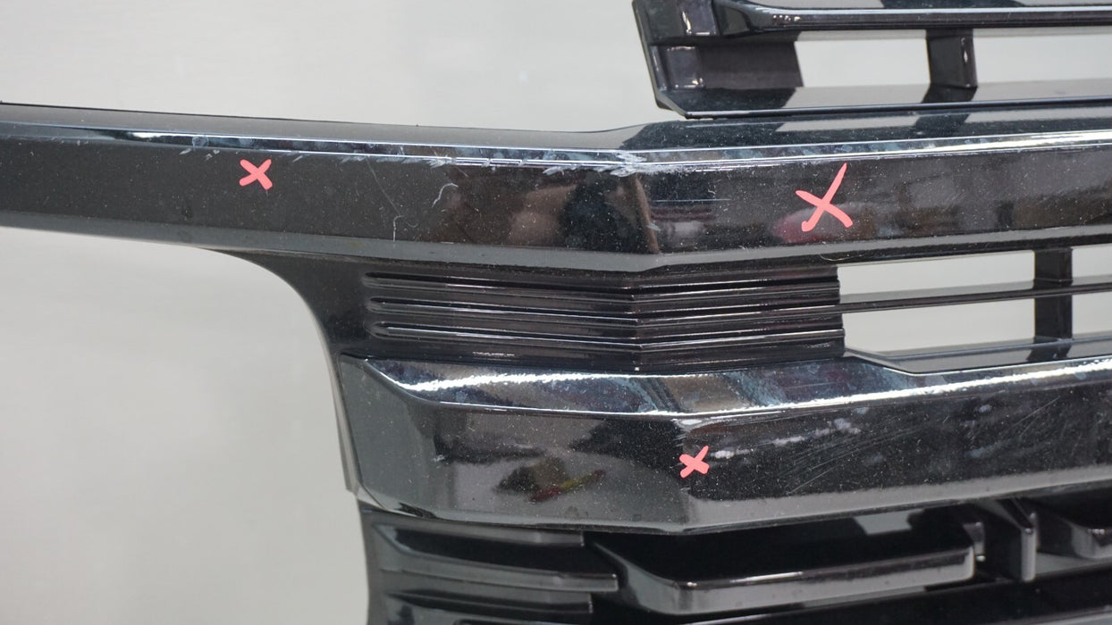 2021-2023 CHEVROLET TAHOE SUBURBAN FRONT RADIATOR GRILLE GRILL OEM 84639388