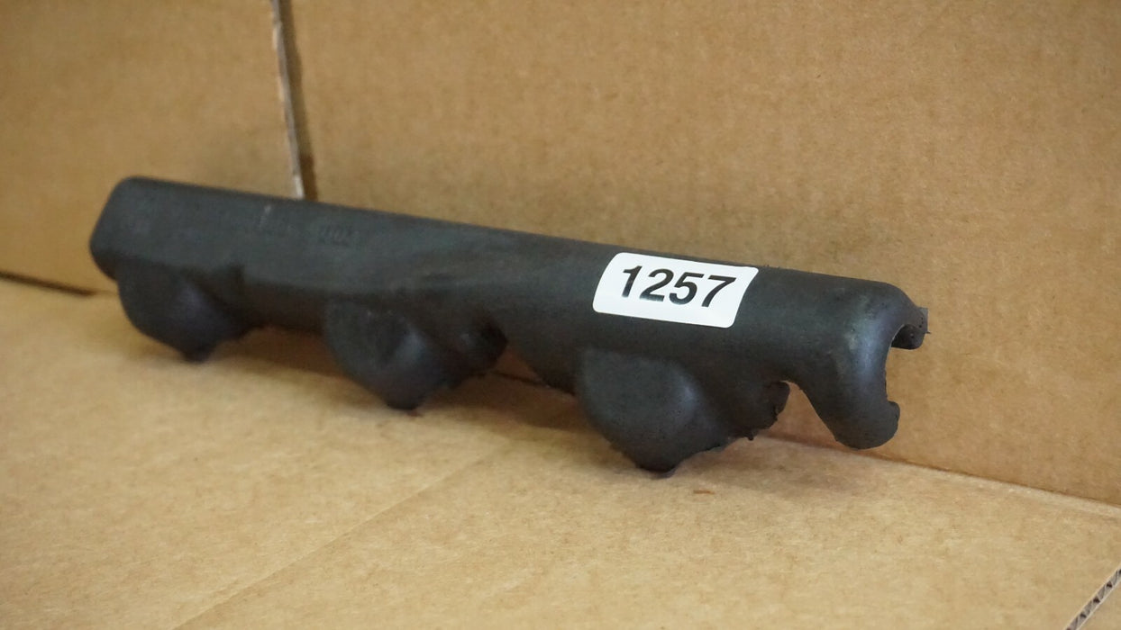 2016-2020 MERCEDES C63 AMG W205 4.0L M177 ENGINE LEFT FUEL RAIL INSULATION OEM