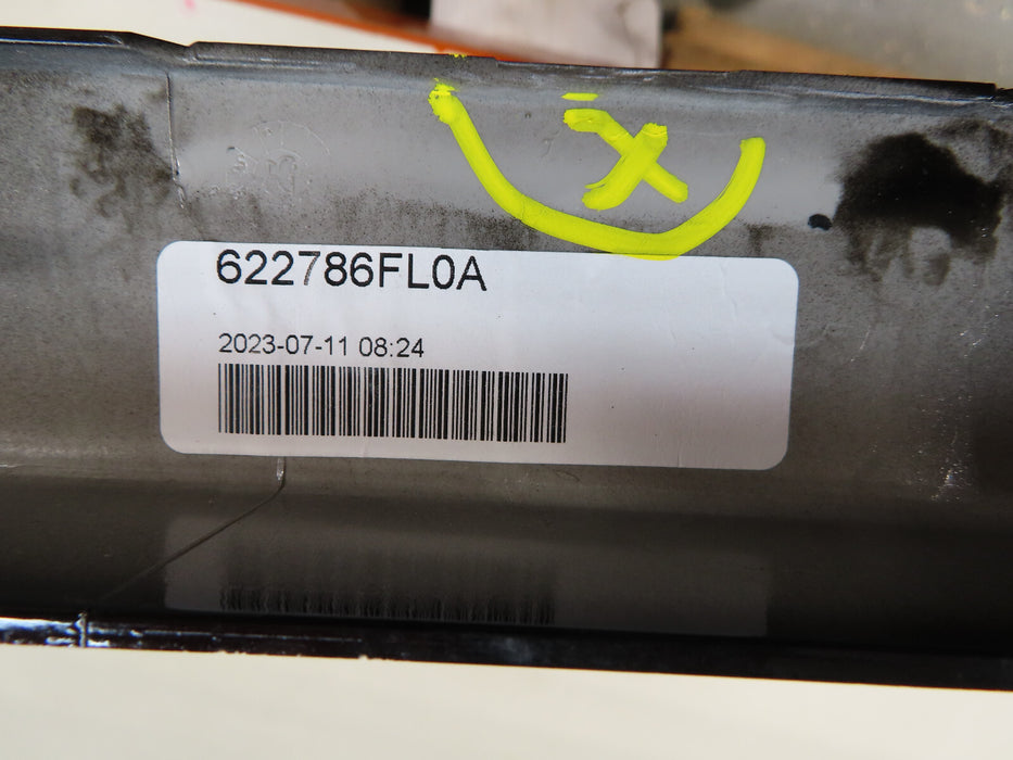 2017 2018 2019 2020 NISSAN ROGUE FRONT GRILLE MOLDING TRIM OUTER OEM 62278 6FLOA