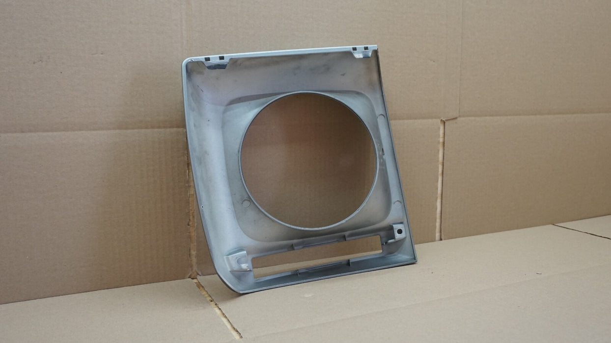 2016-2018 MERCEDES G500 G550 G63 G65 LEFT DRIVERS SIDE HEADLIGHT MOLDING OEM