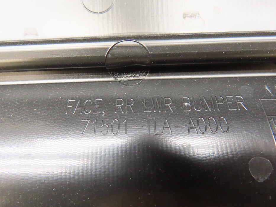 2017-2019 HONDA CRV CR-V REAR BUMPER COVER OEM 71501-TLA-A000