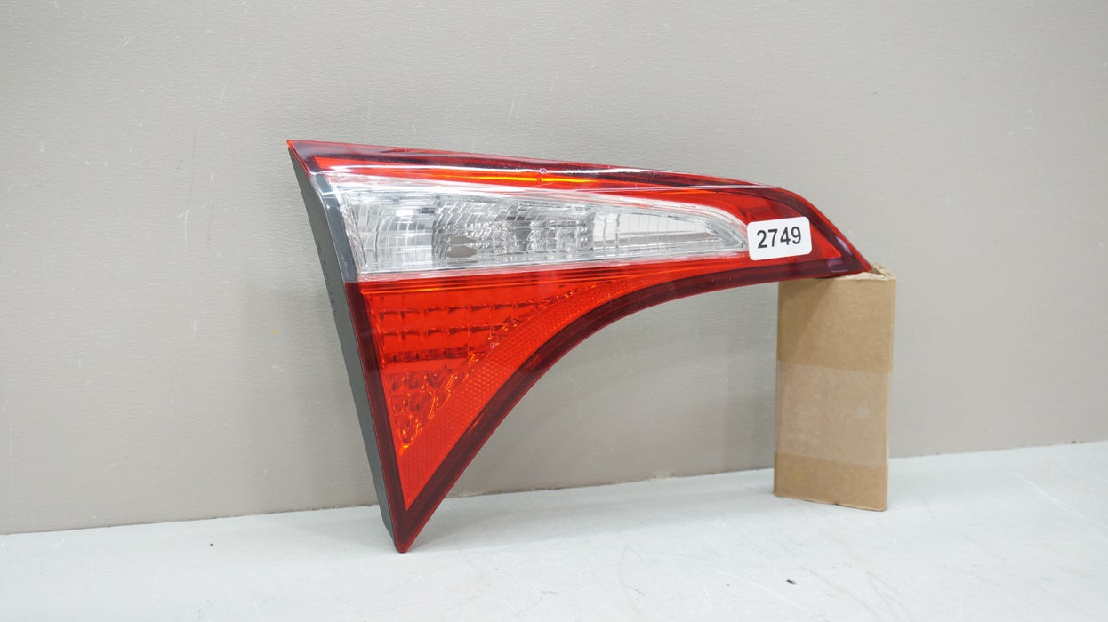 2017-2019 TOYOTA COROLLA REAR LEFT DRIVER SIDE INNER TAIL LIGHT OEM