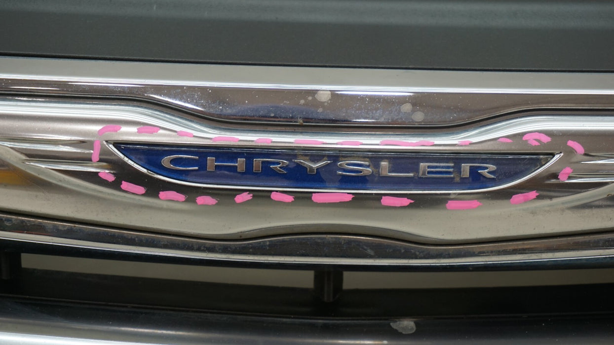 2011-2016 CHRYSLER TOWN & COUNTRY FRONT MAIN GRILLE 11RT-C-1150M OEM