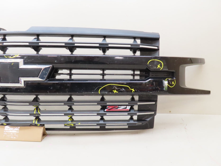 2019-2021 CHEVROLET SILVERADO 1500 Z71 FRONT GRILLE W/ BADGE EMBLEM OEM 84128450