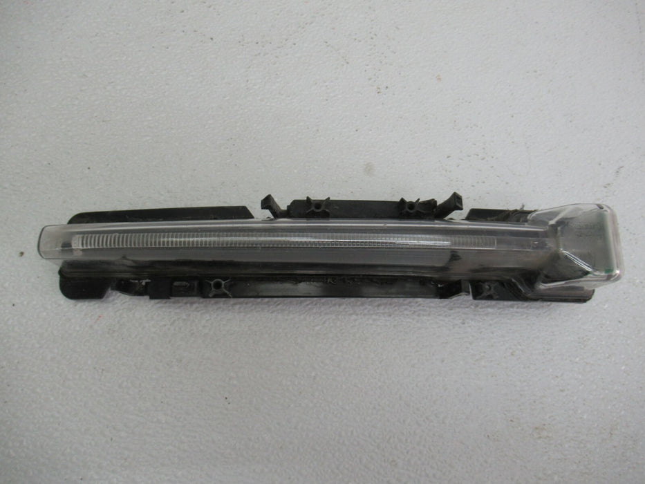 2010-2019 FORD TAURUS FRONT LEFT DRIVER TURN SIGNAL FOG LIGHT RUNNING LAMP OEM