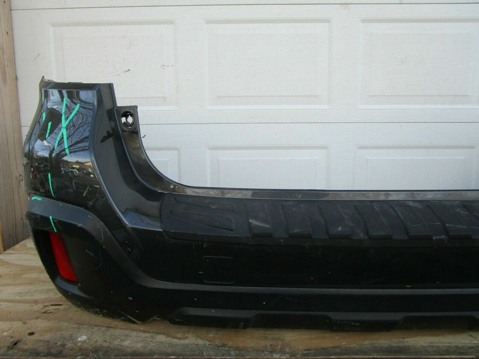 2018-2019 SUBARU OUTBACK REAR BUMPER COVER PANEL ASSEMBLY W/ LIGHTS 18 19 OEM