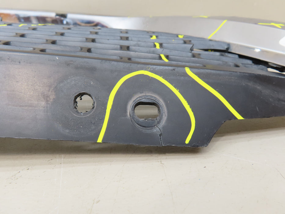 2007-2012 GMC ACADIA FRONT RADIATOR GRILLE GRILL OEM