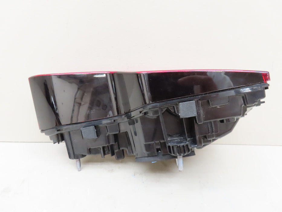 2017-2019 AUDI A4 S4 REAR RIGHT PASSENGER SIDE INNER TAILLIGHT LAMP OEM