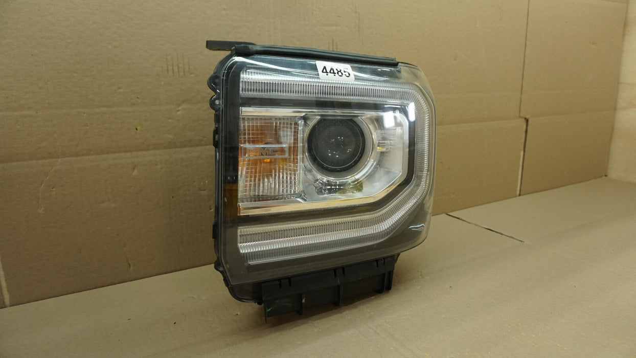 2016-2018 GMC SIERRA 1500 FRONT LEFT DRIVER SIDE HEADLIGHT HALOGEN OEM 84046790