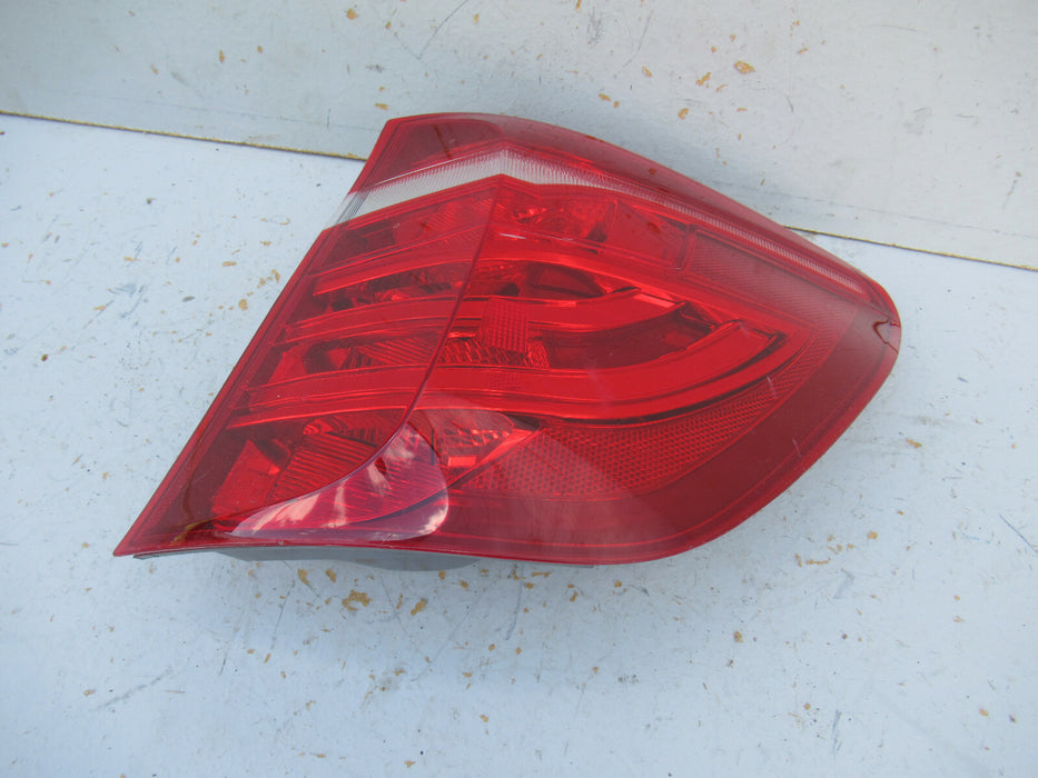 11 12 13 14 15 16 17 BMW X3 RIGHT REAR TAILLIGHT LAMP OEM