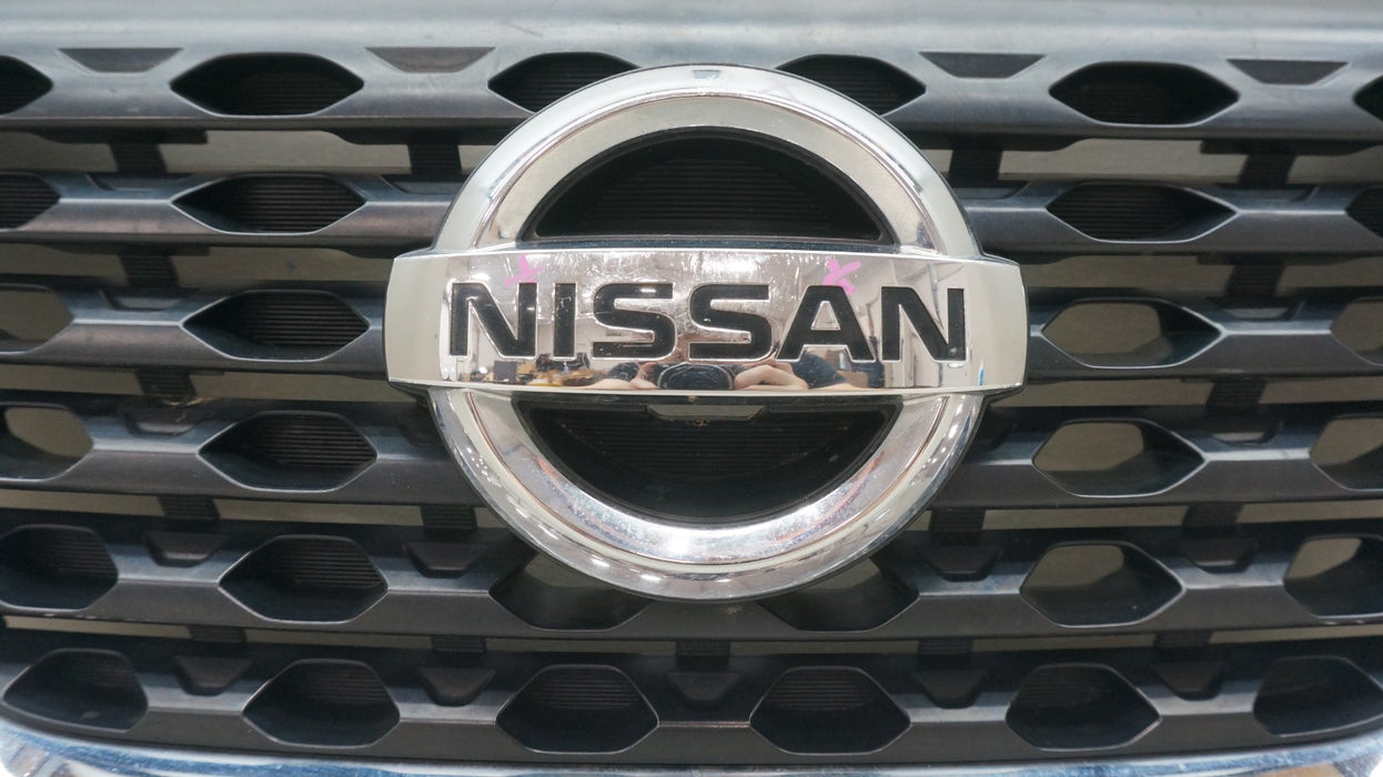 2018-2020 NISSAN KICKS FRONT BUMPER GRILLE GRILL OEM 62310-5RB0A