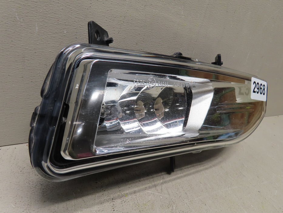 2017 2018 2019 NISSAN ROGUE RIGHT RH SIDE FOG LIGHT LAMP  OEM