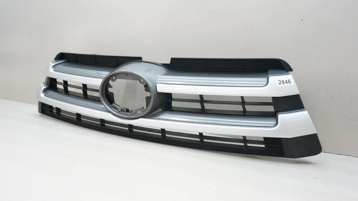 2016-2019 TOYOTA HIGHLANDER FRONT RADIATOR GRILLE GRILL 53101-0E240 OEM