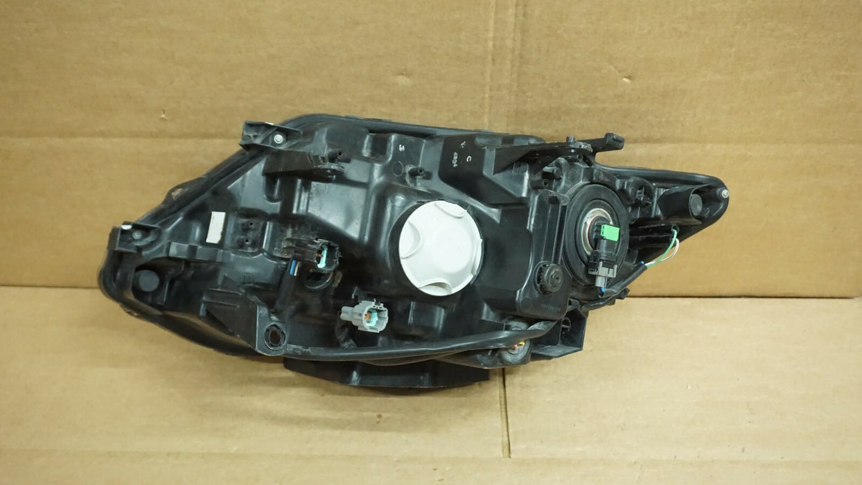 2017-2019 NISSAN ROGUE FRONT RIGHT PASSENGER SIDE HEADLIGHT HEADLAMP HALOGEN OEM