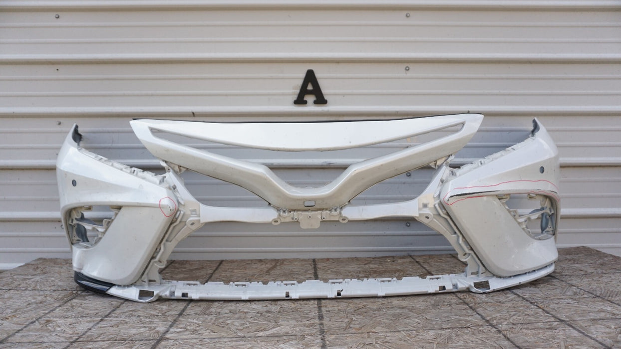 2018-2020 TOYOTA CAMRY FRONT BUMPER COVER WITH CAMERA HOLE OEM 18 19 20