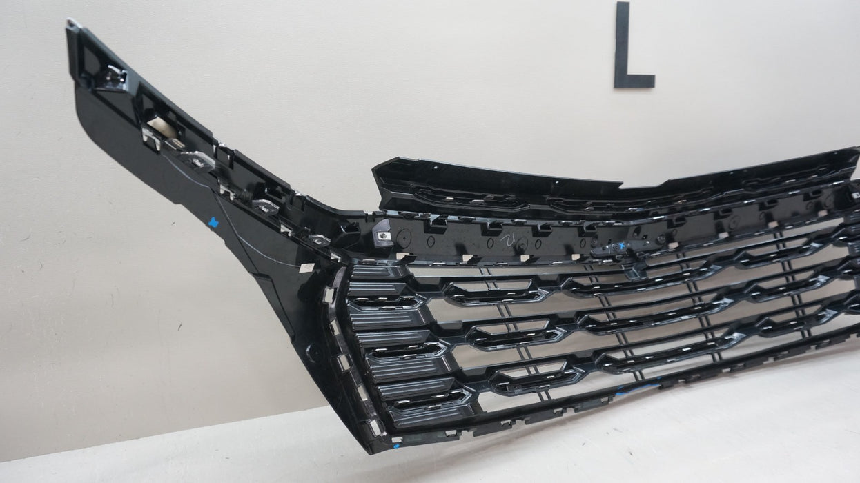2025-2026 CHEVY EQUINOX FRONT GRILLE OEM 26356128