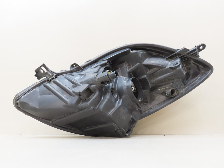 2006-2008 TOYOTA YARIS FRONT RIGHT PASSENGER SIDE HEADLIGHT OEM 9333