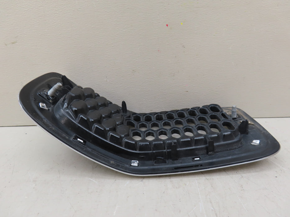 2014-2018 JEEP CHEROKEE FRONT RADIATOR GRILL GRILLE INSERT #2 OEM