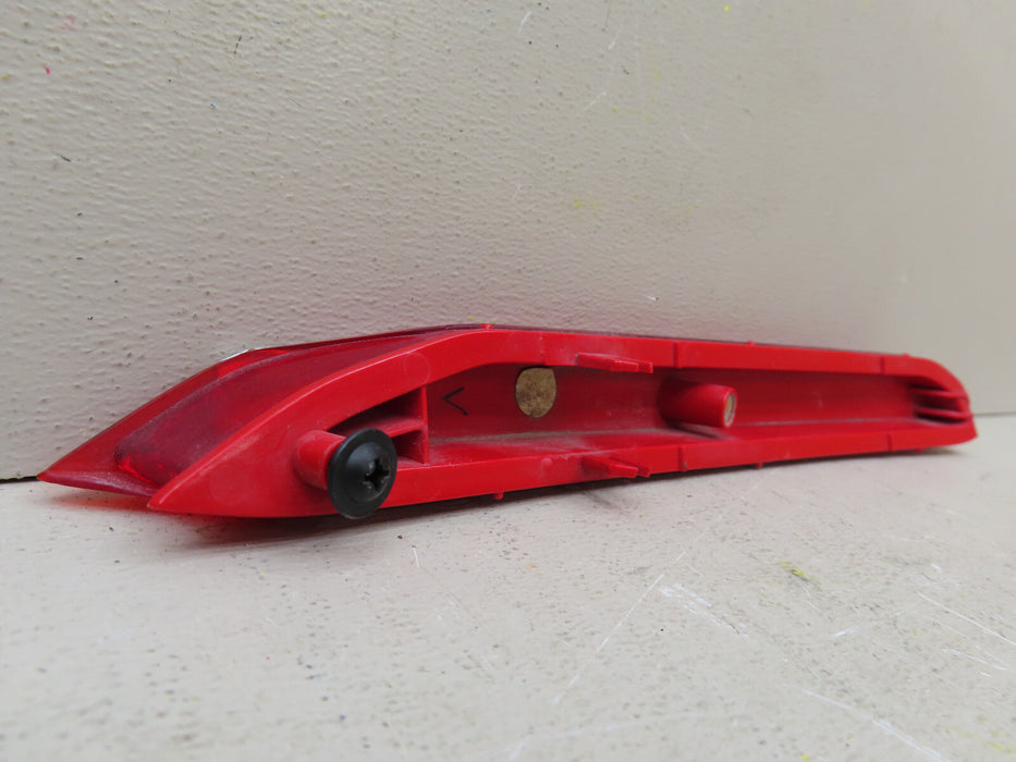 2016 2017 2018 KIA SORENTO REAR LEFT DRIVER BUMPER REFLECTOR OEM 92405-C6000