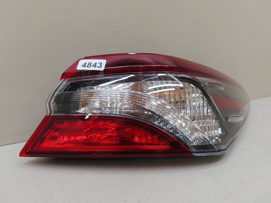 2018-2023 TOYOTA CAMRY REAR RIGHT PASSENGER SIDE TAIL LIGHT OEM OUTER
