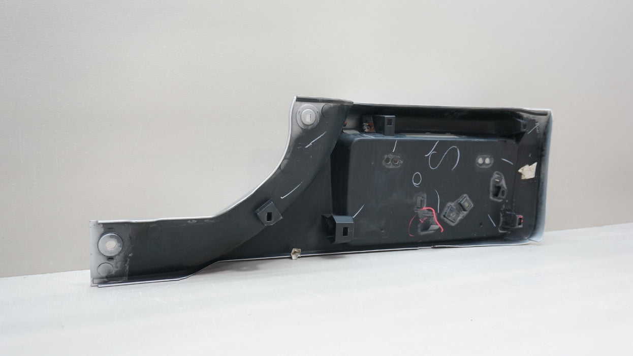 2009-2011 TOYOTA RAV4 REAR LICENSE PLATE TRUNK ASSEMBLY MOLDING OEM 76806-0R010