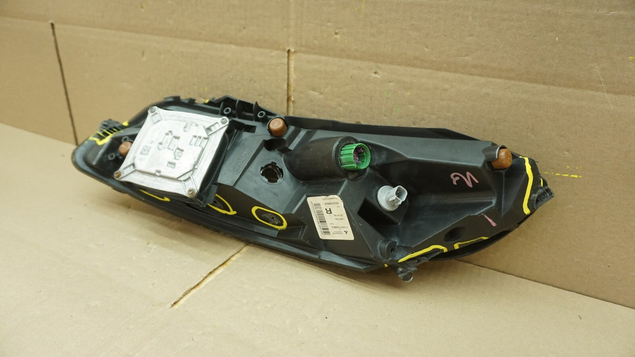 2014-2018 JEEP CHEROKEE RIGHT PASSENGER SIDE HEADLIGHT LED OEM 68321886AB