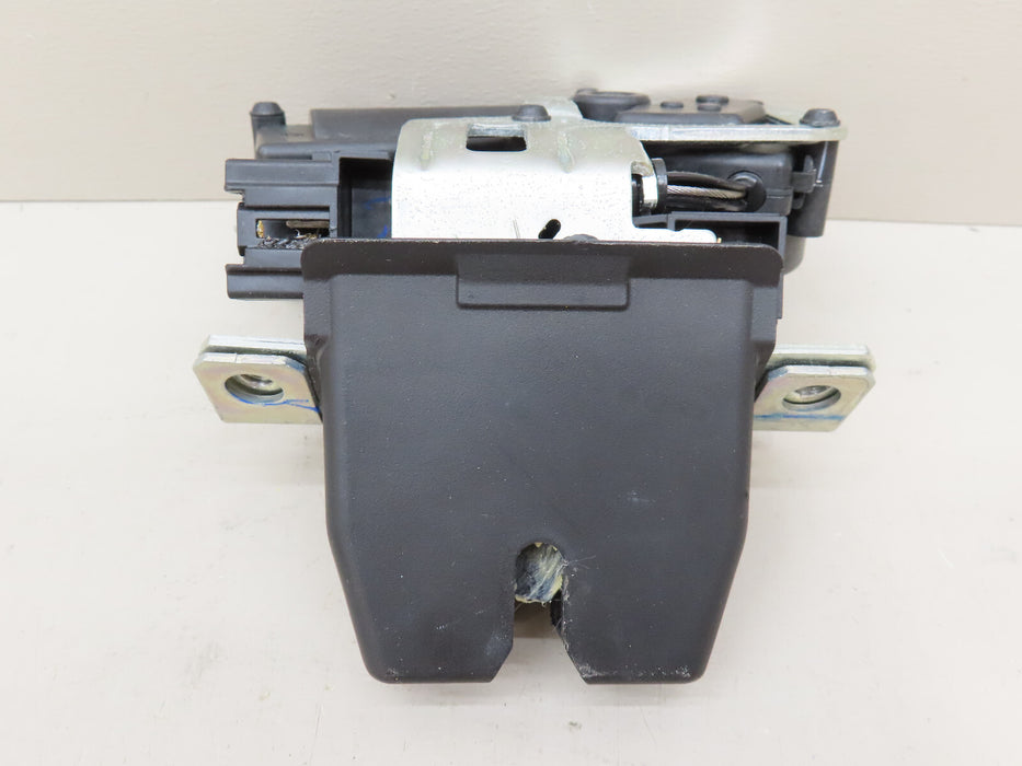 2017-2019 FORD ESCAPE REAR TAILGATE LATCH OEM GJ5A-N442A66-BB