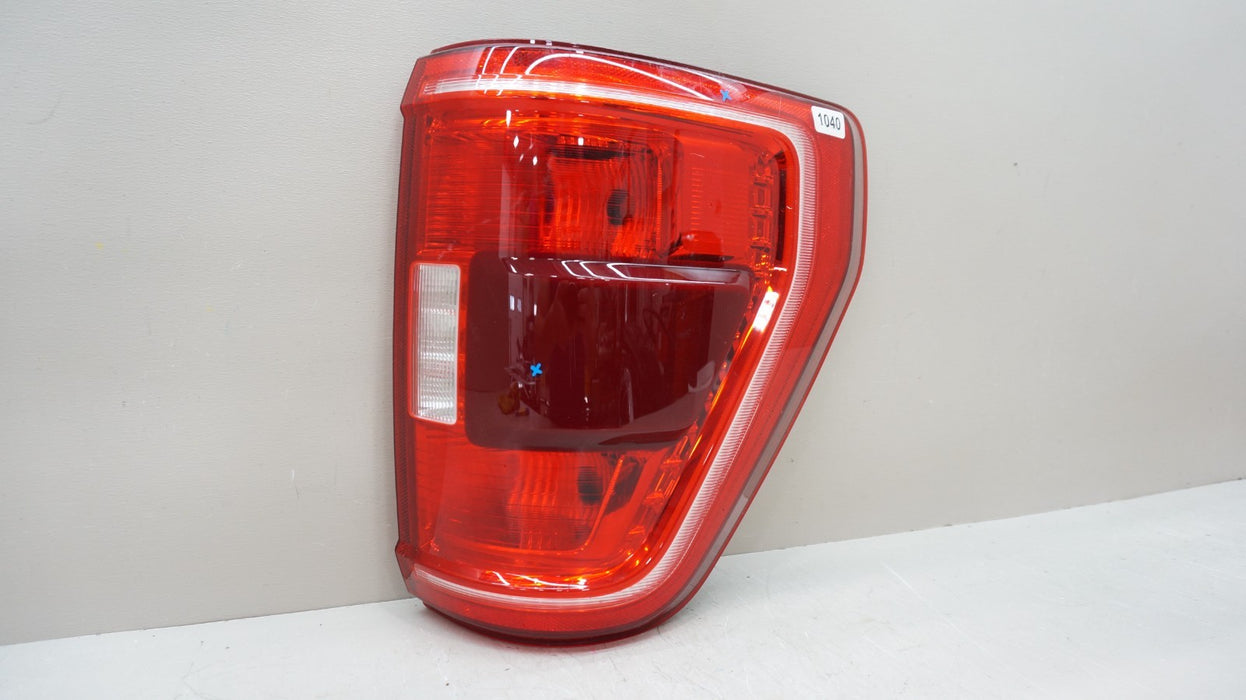 2021-2023 FORD F-150 F150 REAR RIGHT SIDE BLIND SPOT TAIL LIGHT OEM ML34-13B504