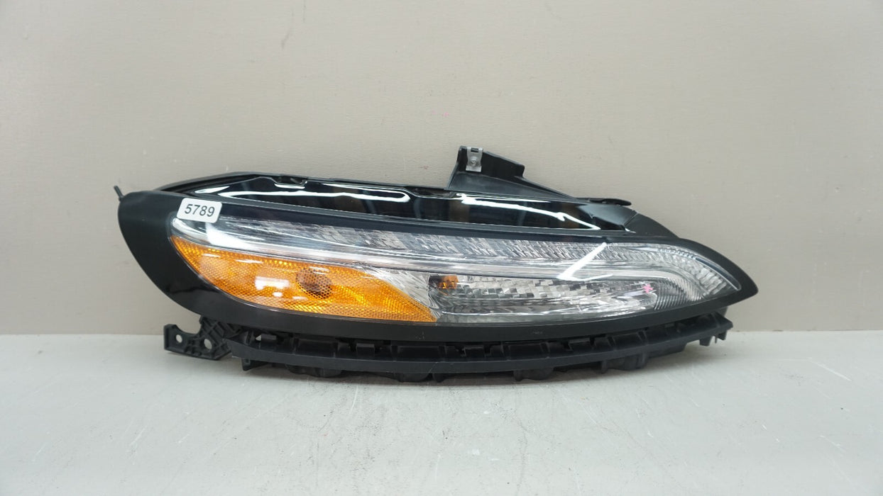 2014-2018 JEEP CHEROKEE FRONT RIGHT DAYTIME RUNNING LIGHT DRL OEM