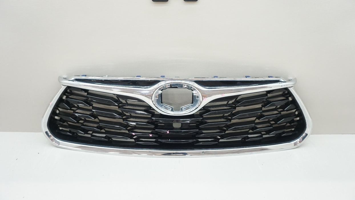 2020-2023 TOYOTA HIGHLANDER FRONT UPPER RADIATOR GRILLE GRILL 53101-0E330 OEM