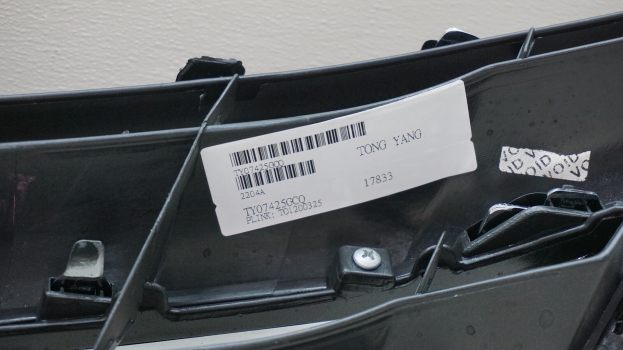 2010-2011 TOYOTA CAMRY FRONT UPPER GRILLE TONG YANG AFTERMARKET