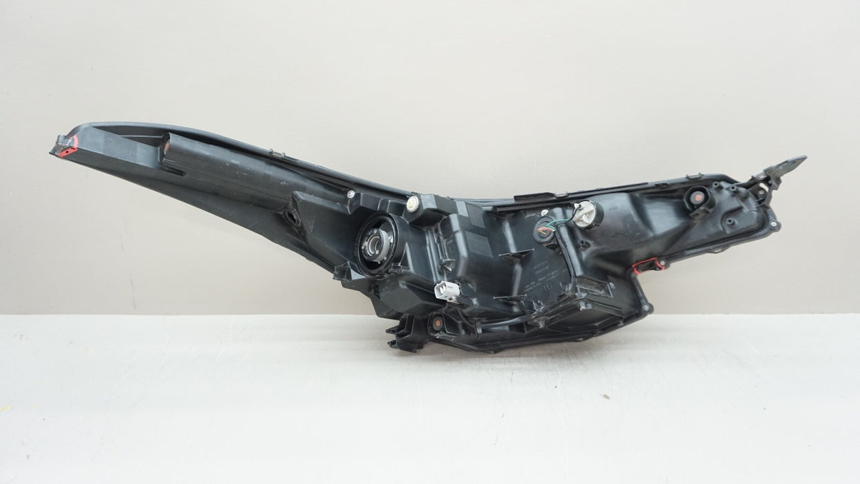 2018-2019 TOYOTA CH-R CHR FRONT LH LEFT DRIVER SIDE HALOGEN HEADLIGHT OEM
