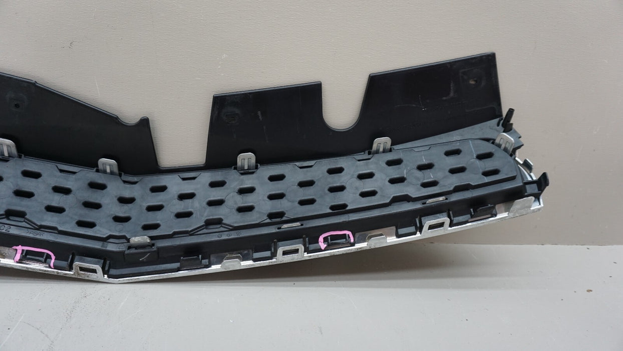 2010-2013 CHEVROELT EQUINOX FRONT UPPER GRILLE 20882351 OEM 10 11 12 13