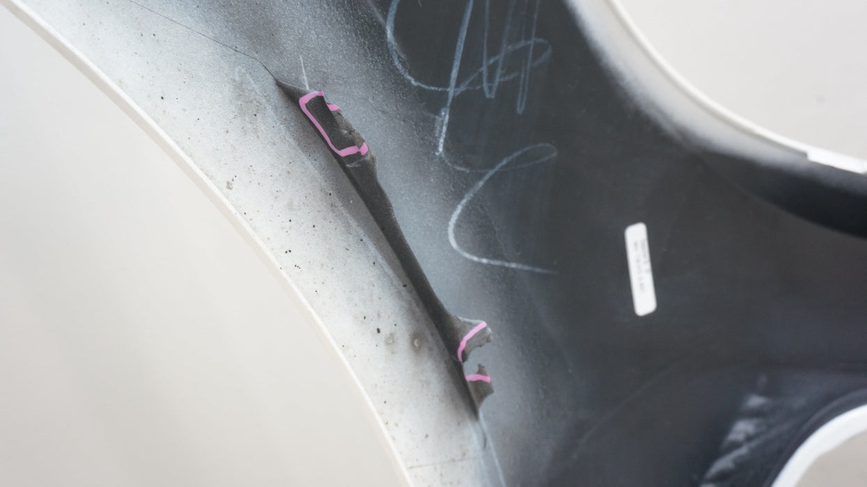 2012-2015 MERCEDES-BENZ ML350 W166 FRONT BUMPER COVER OEM A1668850025