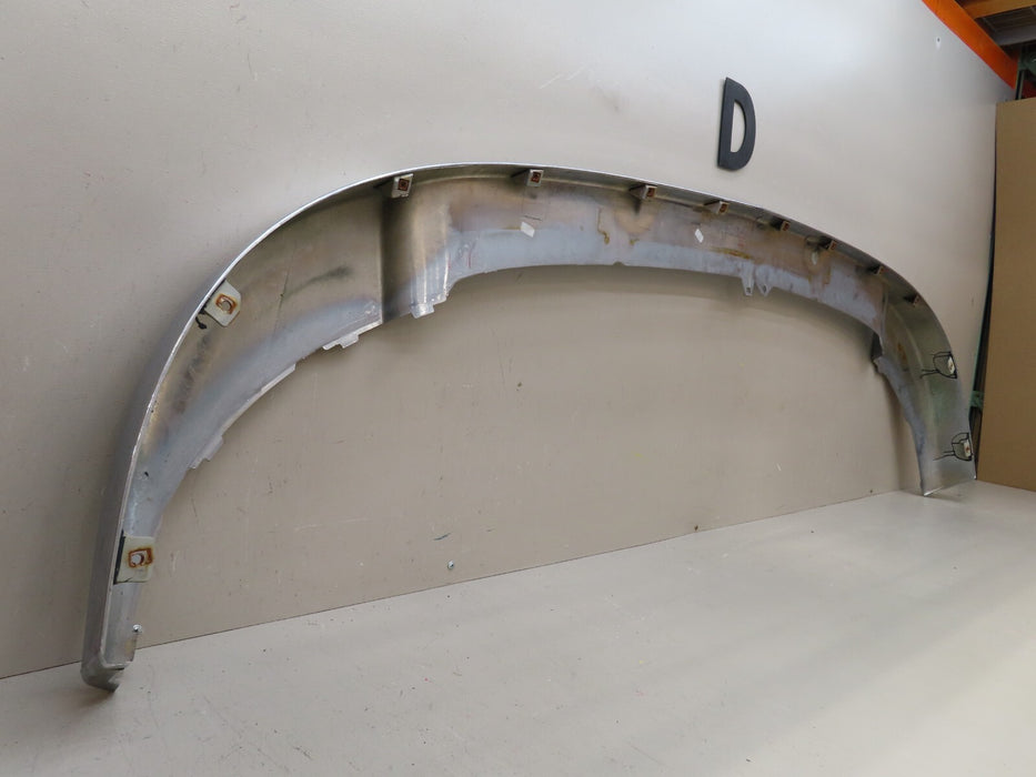 2011-2014 CHEVROLET SILVERADO 2500 3500 HD FRONT UPPER BUMPER COVER OEM 25883355