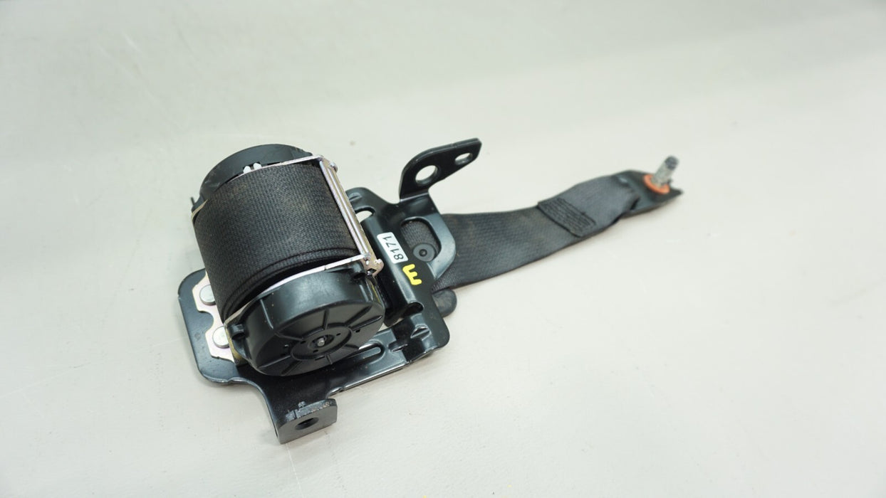 2018-2021 KIA STINGER REAR RIGHT OUTER SEAT BELT RETRACTOR 89820J5500 OEM