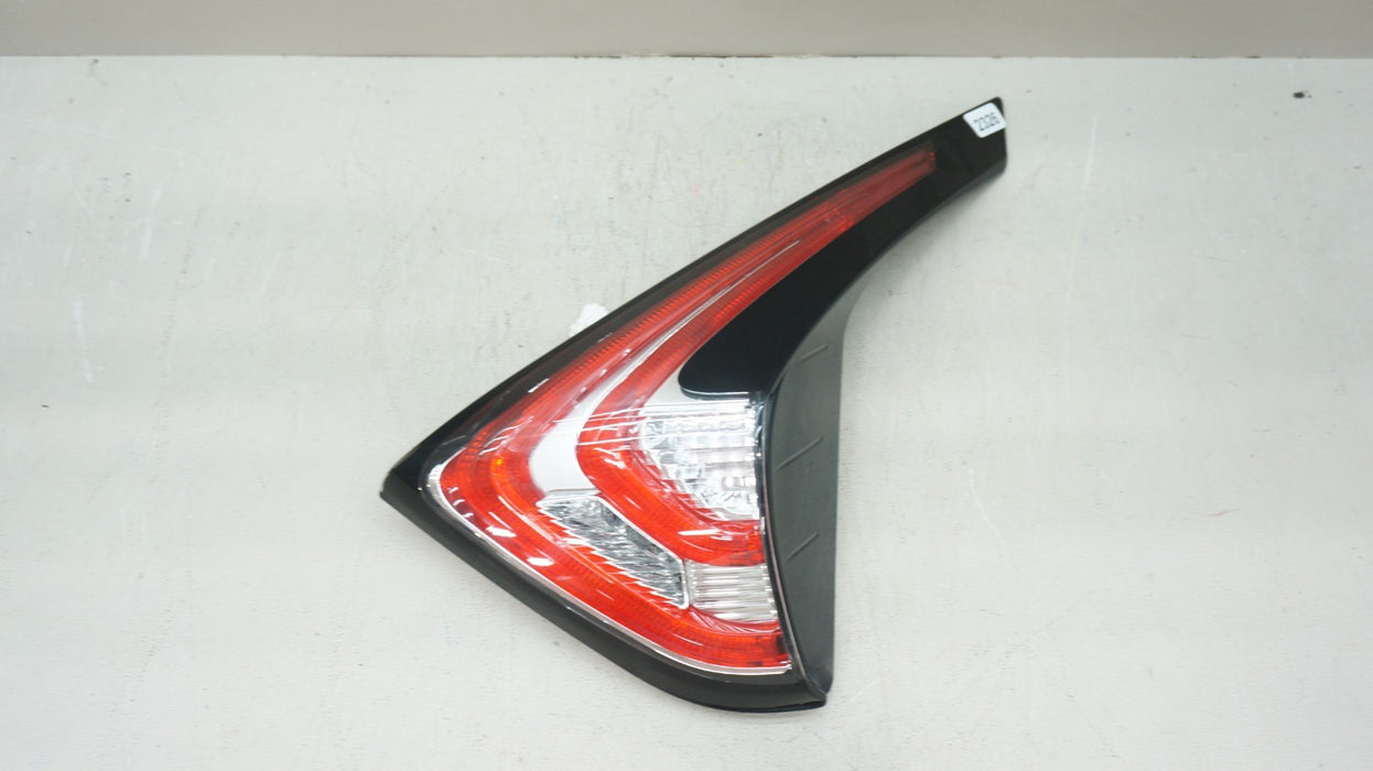 2015-2018 NISSAN MURANO REAR RIGHT PASSENGER SIDE INNER TAIL LIGHT OEM