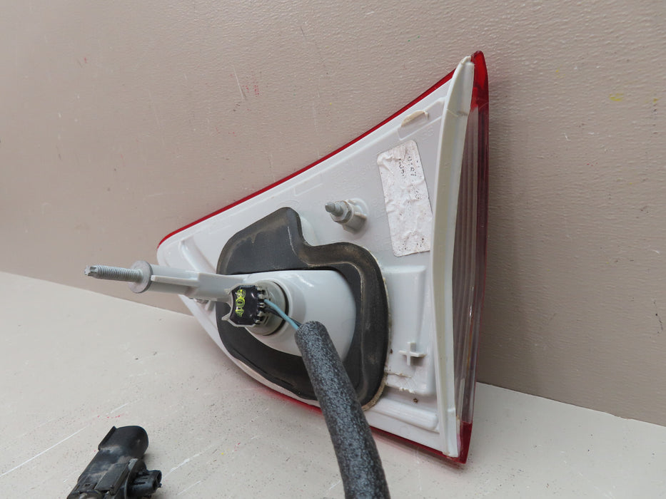 2013 2014 2015 2016 FORD ESCAPE REAR LEFT DRIVER INNER TAIL LIGHT OEM