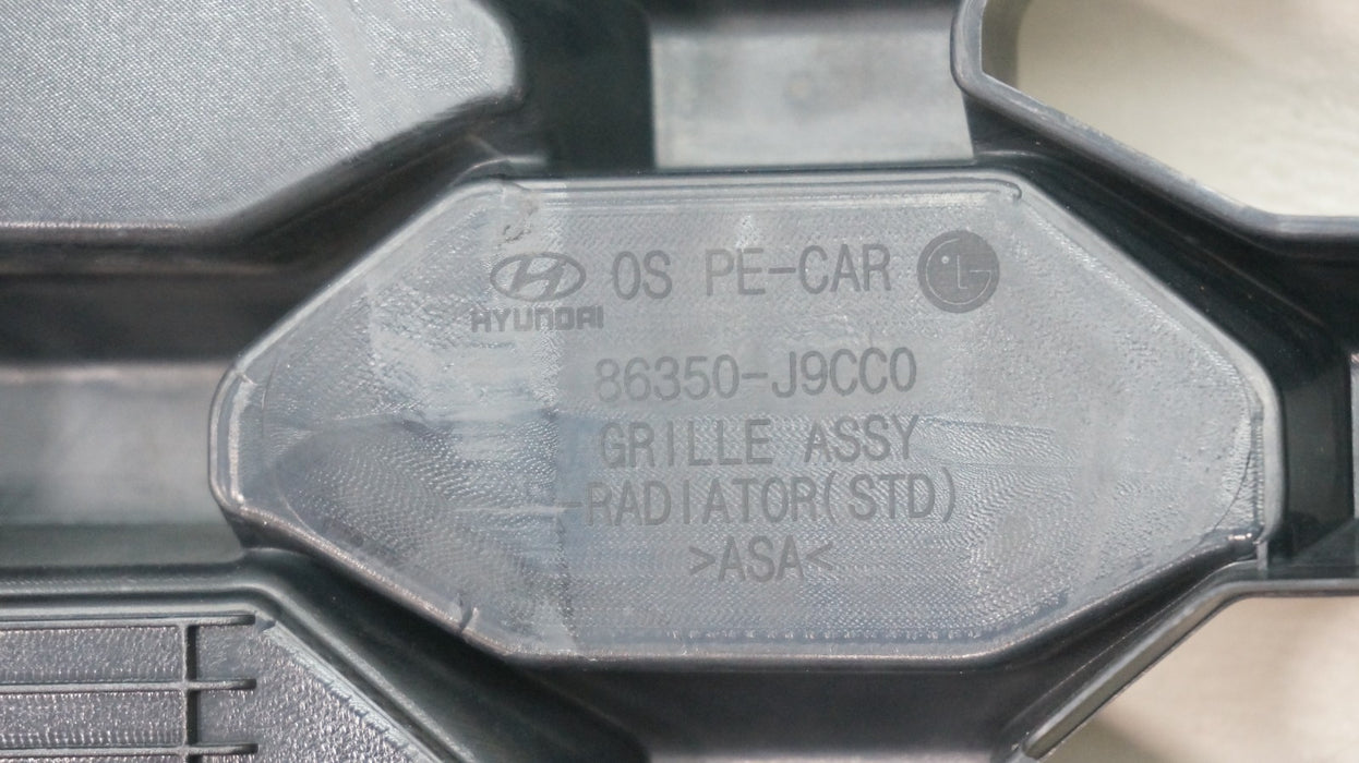2022-2023 HYUNDAI KONA FRONT UPPER RADIATOR GRILLE GRILL 86350-J9CC0 OEM
