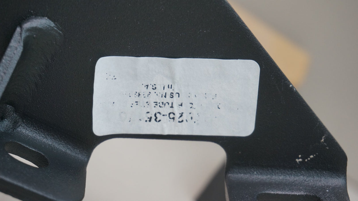 2016-2023 TOYOTA TACOMA RIGHT SIDE STEP RUNNING BOARD OEM