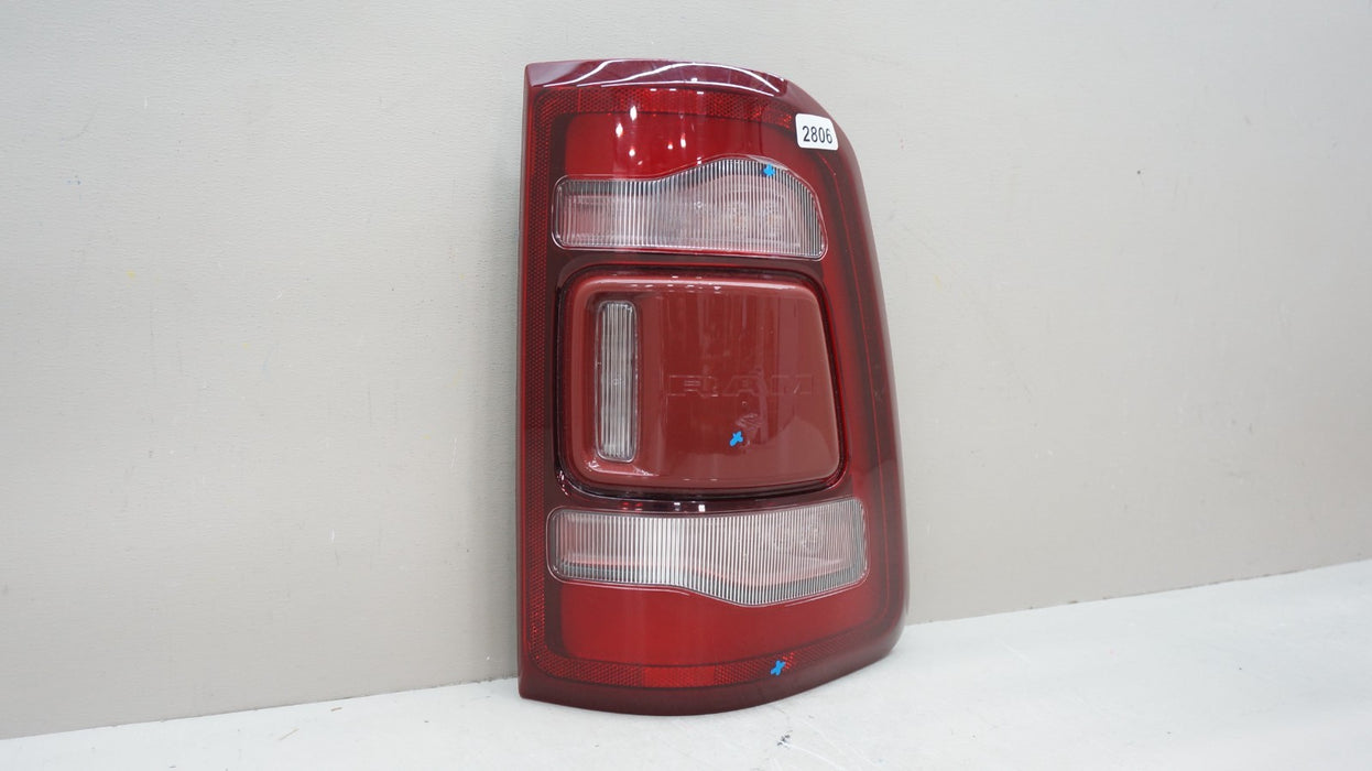 2019-2024 DODGE RAM 1500 REAR RIGHT PASSENGER SIDE BLIND SPOT TAIL LIGHT OEM
