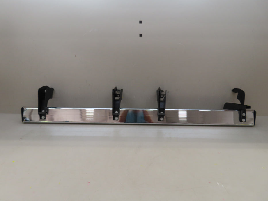 2007-2019 CHEVROLET SILVERADO 1500 LEFT/RIGHT SIDE ROCKER PANEL OEM
