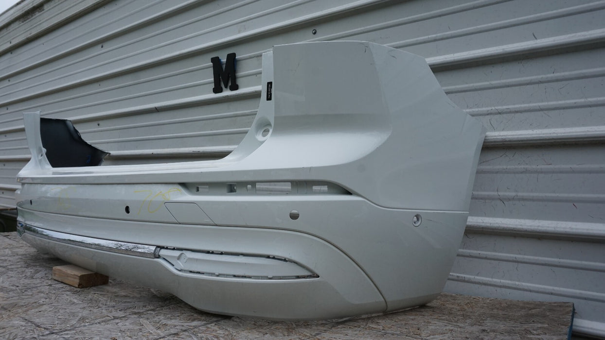 2018-2020 VOLVO XC60 T6 REAR BUMPER COVER OEM 18 19 20