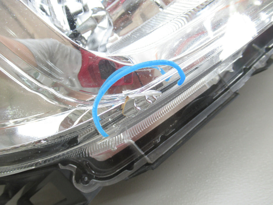 2014 2015 2016 SUBARU FORESTER RIGHT HALOGEN HEADLIGHT LAMP OEM