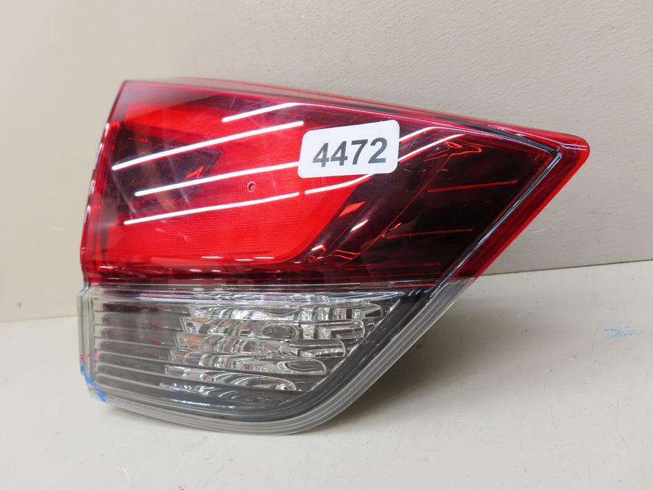2017-2020 NISSAN ROGUE REAR LEFT DRIVER SIDE INNER TAIL LIGHT OEM
