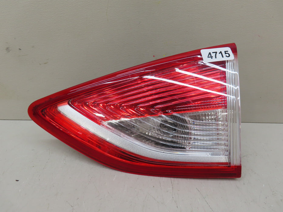 2013-2016 FORD ESCAPE REAR RIGHT PASSENGER SIDE TAIL LIGHT INNER OEM