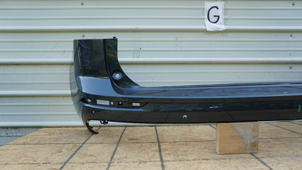 2018-2020 VOLVO XC60 REAR BUMPER PLASTIC COVER PANEL 31425198 OEM